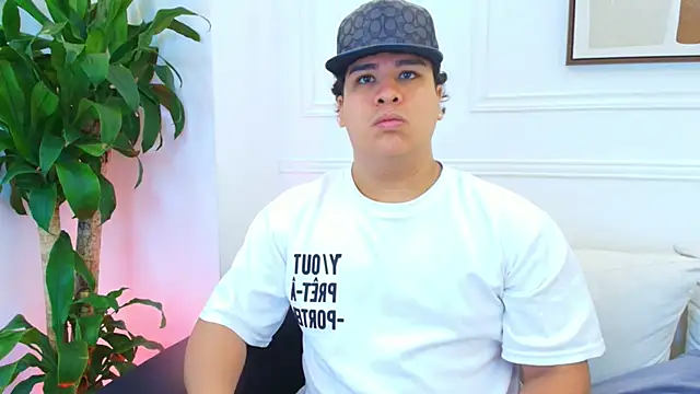 Naim Bennetsex online show from 9, 1, 2026