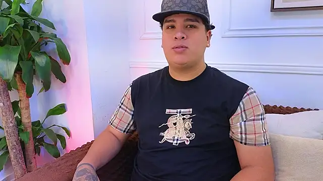 Naim Bennetsex online show from 22, 3, 2026