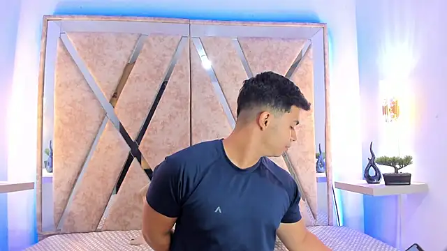 jayd muscle online show from 15, 11, 2025