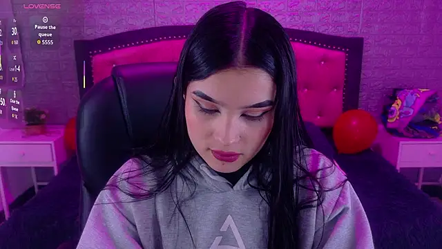 Natalie loffreda online show from 7, 3, 2026