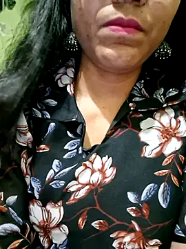 Snapshot of Telugu___Sexygirl___Naidu chatting on 23, 4, 2026 Telugu Sexygirl Naidu online show from 23, 4, 2026