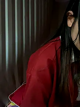 PhanHaa online show from 8, 1, 2026