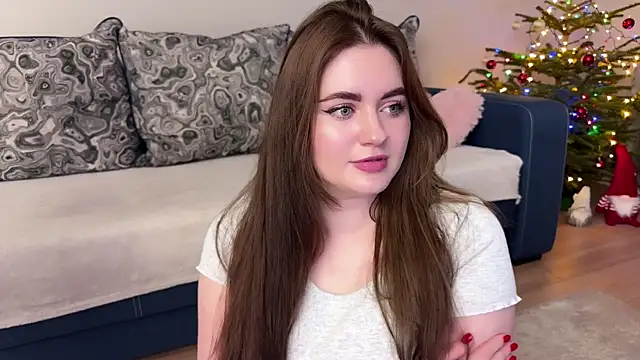 Snapshot of maria_and_alex chatting on 23, 12, 2024 maria and alex online show from 23, 12, 2024