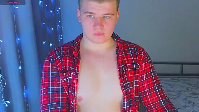 kittenmurr online show from 10, 1, 2026