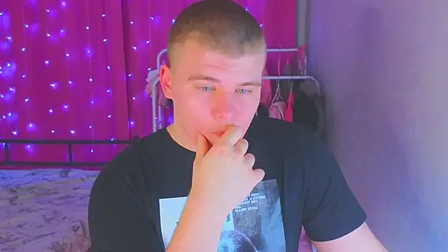 kittenmurr online show from 22, 2, 2026