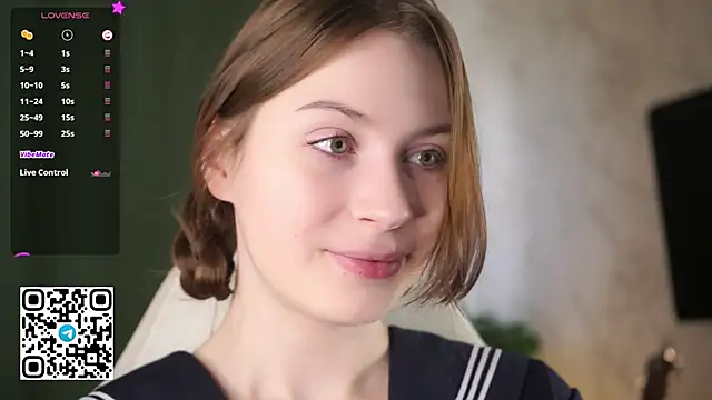 Snapshot of Stella_of_steel chatting on 24, 10, 2025 Stella of steel online show from 24, 10, 2025