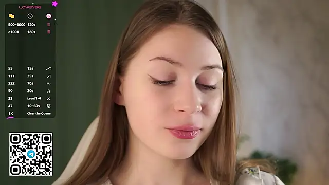 Snapshot of Stella_of_steel chatting on 28, 11, 2025 Stella of steel online show from 28, 11, 2025