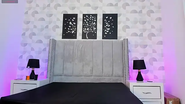 natasha moreno online show from 28, 10, 2025