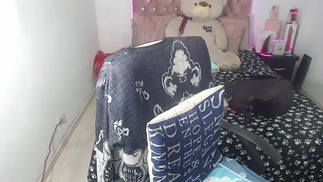 Snapshot of patty_squirt_ chatting on 29, 10, 2025 patty squirt online show from 29, 10, 2025