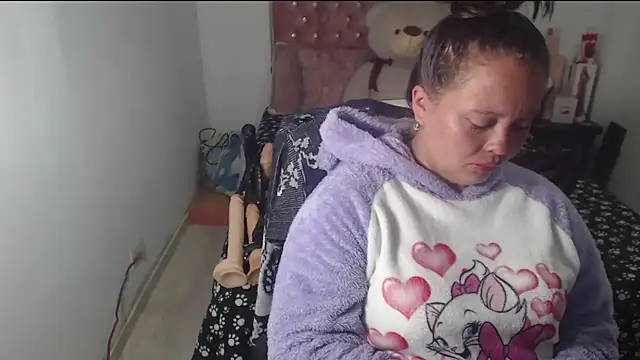 Snapshot of patty_squirt_ chatting on 15, 11, 2025 patty squirt online show from 15, 11, 2025