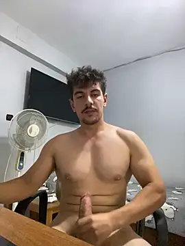 Snapshot of 23cmturkishD chatting on 23, 10, 2025 23cmturkishD online show from 23, 10, 2025