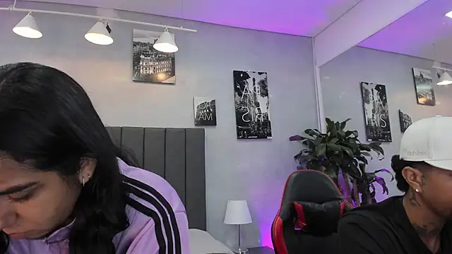 violet and myers online show from 1, 11, 2025