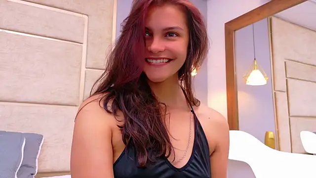 Snapshot of Ashley_HotGirl chatting on 30, 10, 2025 Ashley HotGirl online show from 30, 10, 2025