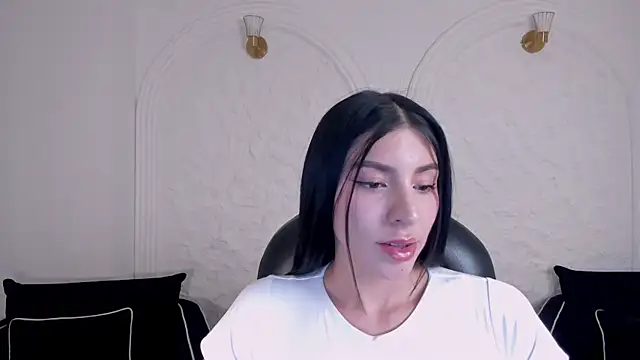 Snapshot of MaddisonTaylor1 chatting on 27, 5, 2026 MaddisonTaylor1 online show from 27, 5, 2026