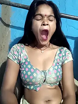 Snapshot of Harini_Gautam chatting on 23, 3, 2026 Harini Gautam online show from 23, 3, 2026