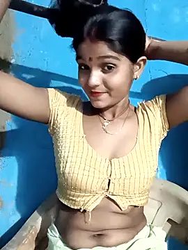 Snapshot of Harini_Gautam chatting on 2, 4, 2026 Harini Gautam online show from 2, 4, 2026