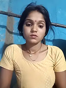 Snapshot of Harini_Gautam chatting on 19, 4, 2026 Harini Gautam online show from 19, 4, 2026