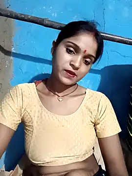 Snapshot of Harini_Gautam chatting on 28, 4, 2026 Harini Gautam online show from 28, 4, 2026