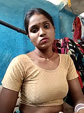 Snapshot of Harini_Gautam chatting on 3, 5, 2026 Harini Gautam online show from 3, 5, 2026
