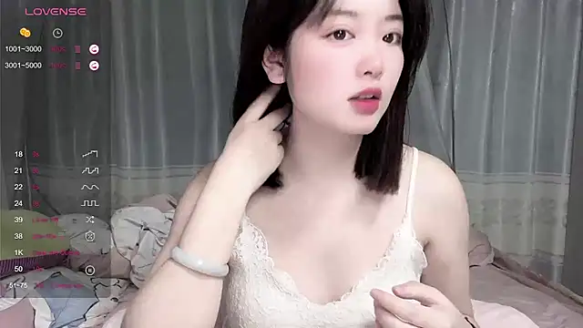 tender-11 online show from 5, 11, 2025