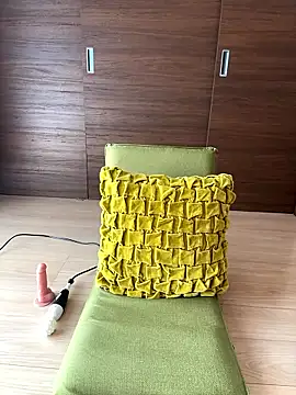 Snapshot of natsumi_NTR_TV chatting on 15, 10, 2025 natsumi NTR TV online show from 15, 10, 2025