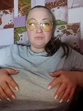 Kiss Eva online show from 4, 2, 2026