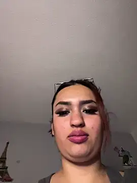 naomirouse  online show from 11, 7, 2026
