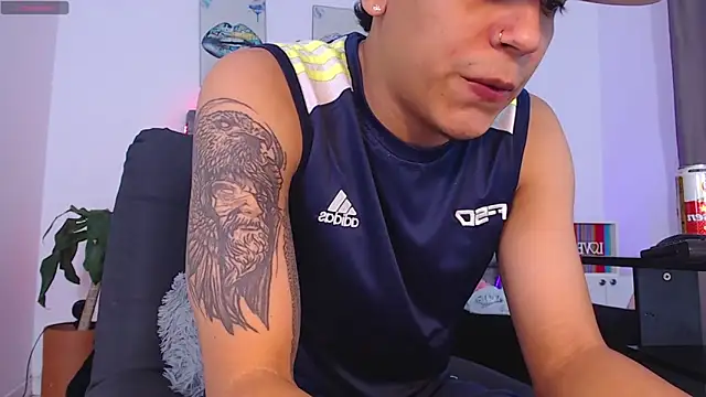 Snapshot of david_santos16 chatting on 31, 10, 2025 david santos16 online show from 31, 10, 2025