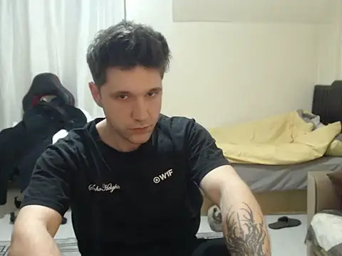 Snapshot of 2handsomemann chatting on 28, 4, 2026 2handsomemann online show from 28, 4, 2026