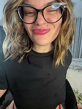 Pribaixinha online show from 4, 11, 2025