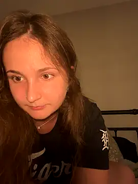 Snapshot of MadilynX777 chatting on 18, 9, 2025 MadilynX777 online show from 18, 9, 2025