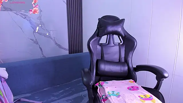 Snapshot of ShaunaDream chatting on 11, 1, 2026 ShaunaDream online show from 11, 1, 2026