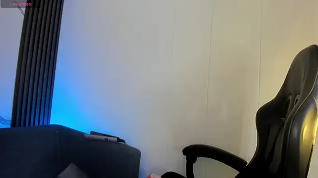 Snapshot of ShaunaDream chatting on 15, 2, 2026 ShaunaDream online show from 15, 2, 2026