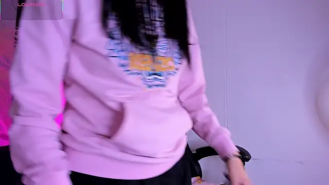 Snapshot of ShaunaDream chatting on 20, 2, 2026 ShaunaDream online show from 20, 2, 2026