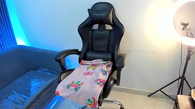 Snapshot of ShaunaDream chatting on 24, 2, 2026 ShaunaDream online show from 24, 2, 2026