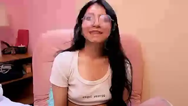 VioletxBloom online show from 19, 4, 2026