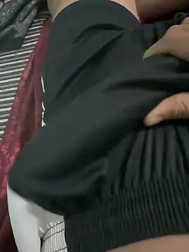 Snapshot of monster20cm chatting on 30, 10, 2025 monster20cm online show from 30, 10, 2025