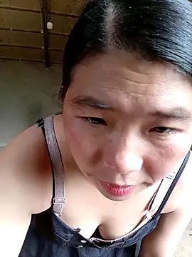 Snapshot of quynhkoolbae chatting on 9, 10, 2025 quynhkoolbae online show from 9, 10, 2025