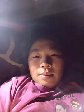 Snapshot of quynhkoolbae chatting on 22, 10, 2025 quynhkoolbae online show from 22, 10, 2025