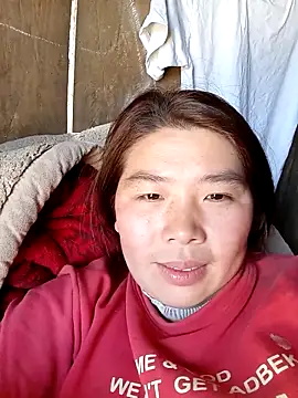 Snapshot of quynhkoolbae chatting on 14, 11, 2025 quynhkoolbae online show from 14, 11, 2025