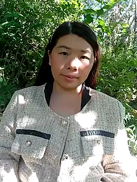 Snapshot of quynhkoolbae chatting on 28, 11, 2025 quynhkoolbae online show from 28, 11, 2025