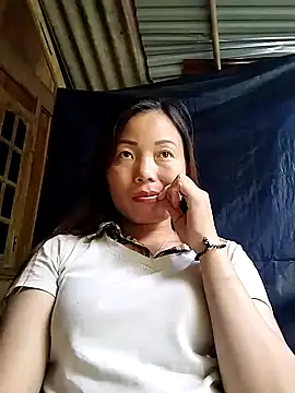 Snapshot of Annaacutee chatting on 18, 9, 2025 Annaacutee online show from 18, 9, 2025