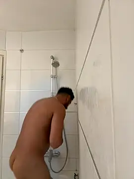 husbandandwifetobe online show from 28, 11, 2025