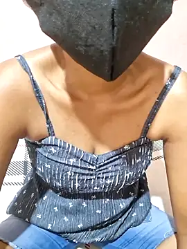 Snapshot of sunny_sweet chatting on 19, 6, 2026 sunny sweet online show from 19, 6, 2026