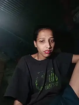 Snapshot of Pinki_thakur_1 chatting on 26, 5, 2026 Pinki thakur 1 online show from 26, 5, 2026