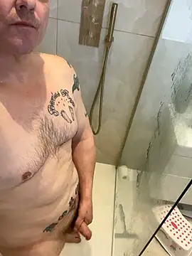 Snapshot of mrlovinhusband chatting on 20, 3, 2026 mrlovinhusband online show from 20, 3, 2026