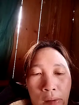 miumiu 00 online show from 5, 11, 2025