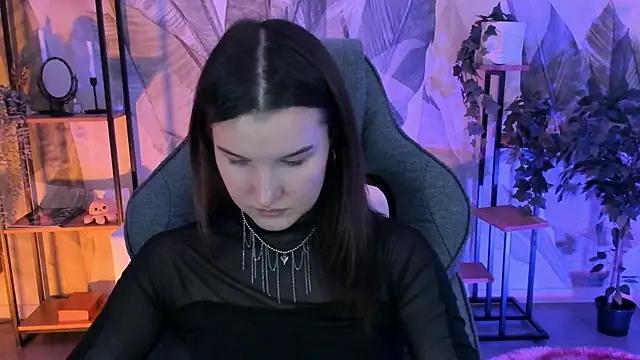 Snapshot of AgataWillis chatting on 29, 9, 2025 AgataWillis online show from 29, 9, 2025