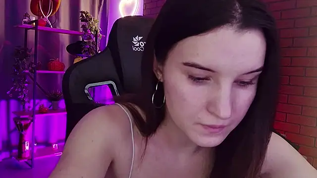 Snapshot of AgataWillis chatting on 25, 11, 2025 AgataWillis online show from 25, 11, 2025