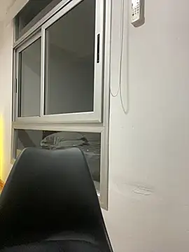 Danielaeliana online show from 1, 3, 2026